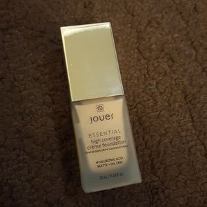 Jouer Essential high coverage foundation